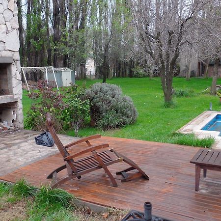 Las Acacias Plottier Exterior photo